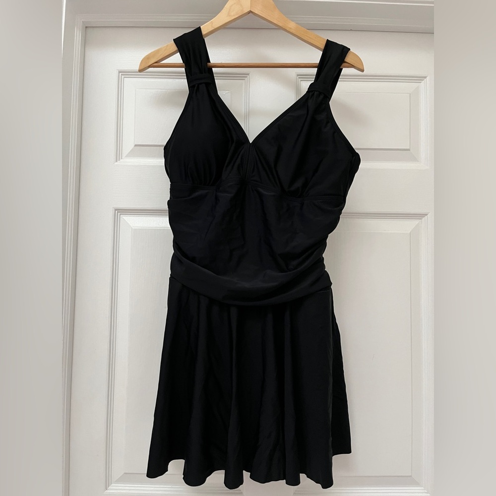 NWT Relleciga Womens Swimsuit XXL One Piece Black Vneck Skirt Stretch